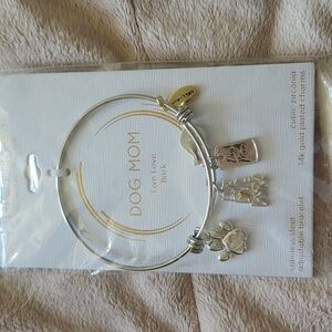 Unwritten Dog Mom Charm Bracelet NWT Stainless Steel Adjustable 14K gold plated